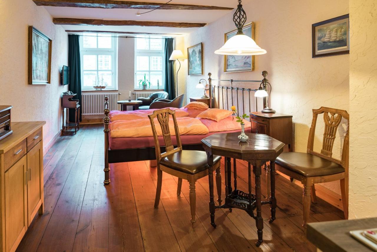 Hotel Haase Lübeck Oda fotoğraf