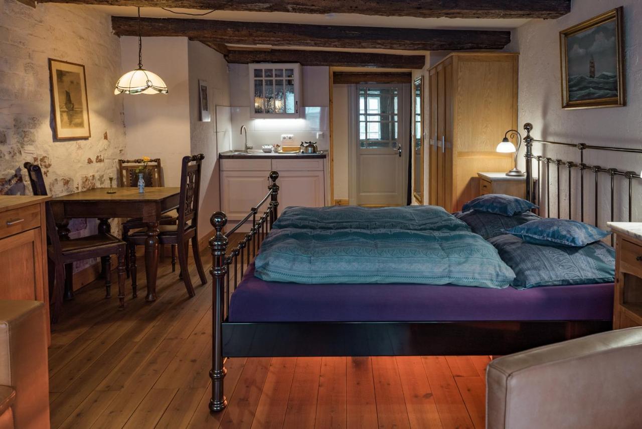 Hotel Haase Lübeck Oda fotoğraf